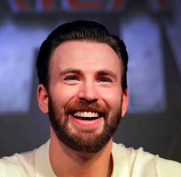 Chris Evans has tied the knot with actress Alba Baptista