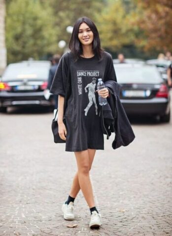 ladies can wear t-shirt as a dress for a stylish look.