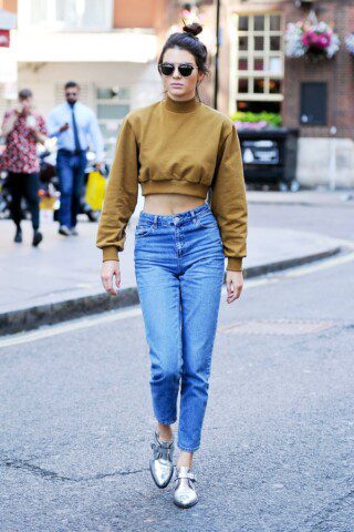 Style mom jeans with crop tops