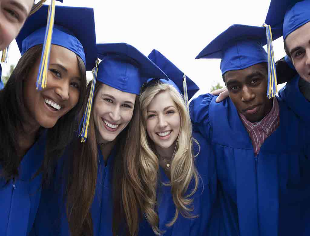 Factors to consider when choosing a university - graduate students