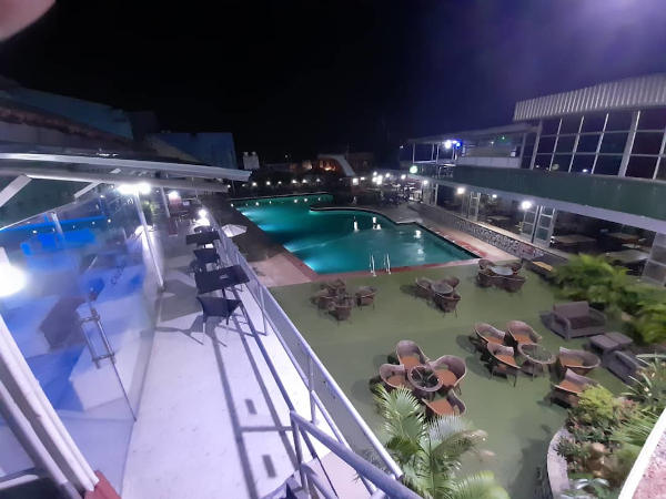 Kokodome swimming pool 
